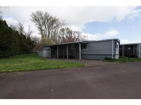 2010 SW 3rd St #16, Corvallis, OR 97333