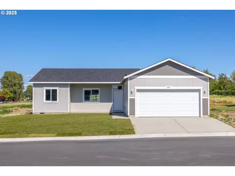 895 SE 9th Dr, Hermiston, OR 97838