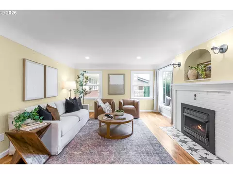 Living - 1929 NE Adams St, Camas, WA 98607 photo 1 of 4