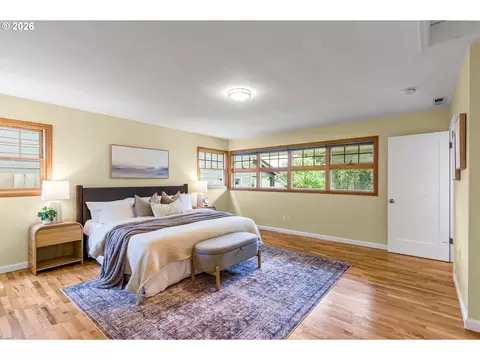 Bedroom - 1929 NE Adams St, Camas, WA 98607 photo 2 of 4