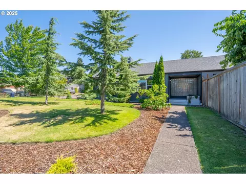 3410 Bell Ave, Eugene, OR 97402