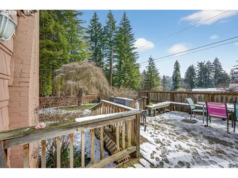 Exterior - 87606 Rice Rd, Mapleton, OR 97453 photo 8 of 13