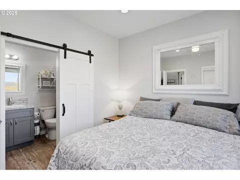 Bedroom - 1275 Wright Rd, Arlington, OR 97812 photo 3 of 5