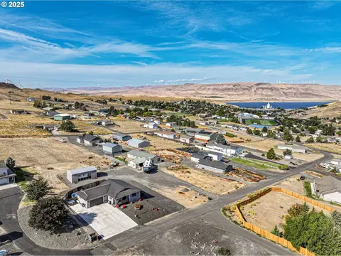 View/Area - 1275 Wright Rd, Arlington, OR 97812 photo 4 of 4