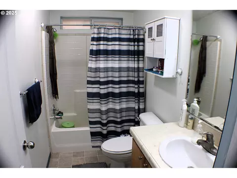 1320 Shoestring Rd, Riddle, OR 97469 photo 12