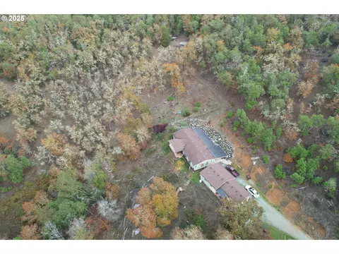 1320 Shoestring Rd, Riddle, OR 97469 photo 36