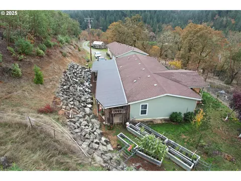 1320 Shoestring Rd, Riddle, OR 97469 photo 40