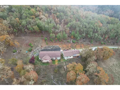 1320 Shoestring Rd, Riddle, OR 97469 photo 32