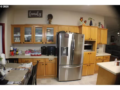 1320 Shoestring Rd, Riddle, OR 97469 photo 10