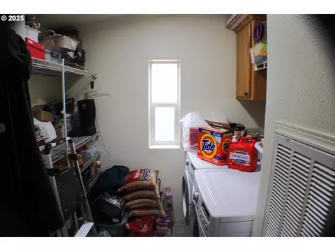 1320 Shoestring Rd, Riddle, OR 97469 photo 11