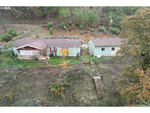 1320 Shoestring Rd, Riddle, OR 97469 photo 39