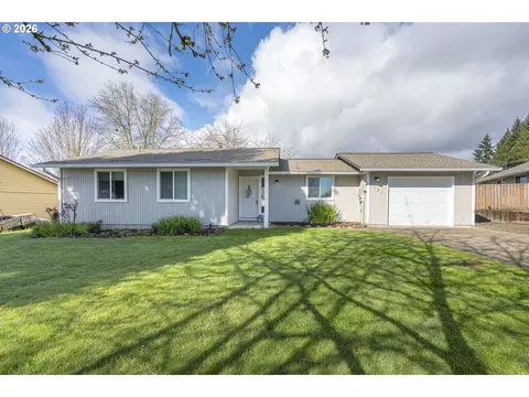 127 SW Poplar Ct, Mcminnville, OR 97128