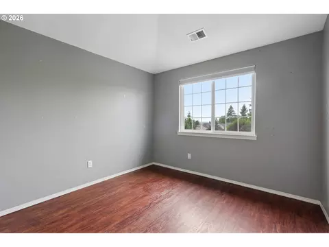Bedroom - 2432 NW 29th Ave, Camas, WA 98607 photo 5 of 5