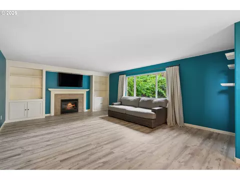 Living - 2432 NW 29th Ave, Camas, WA 98607 photo 2 of 7