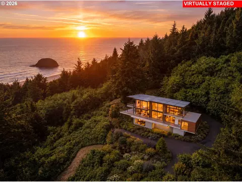 View/Area - 32307 Ruby Ln, Cannon Beach, OR 97110 photo 1 of 15