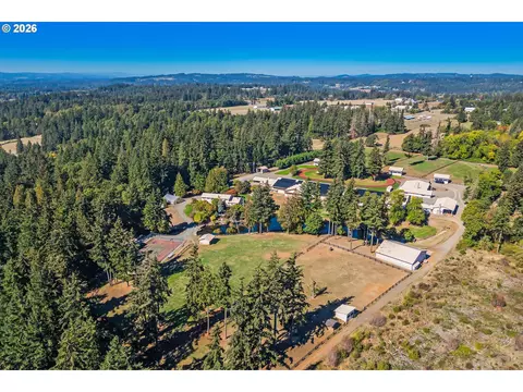 22396 S Parrot Creek Rd, Oregon City, OR 97045