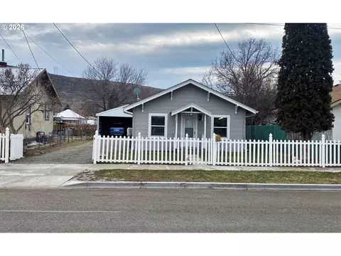 1255 Washington Ave, Baker City, OR 97814
