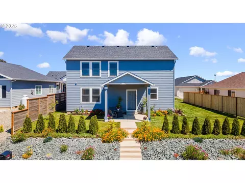 764 Seacrest Dr, Bandon, OR 97411