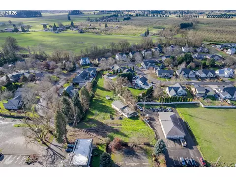 32633 W Mckenzie St, Eugene, OR 97408 photo 11