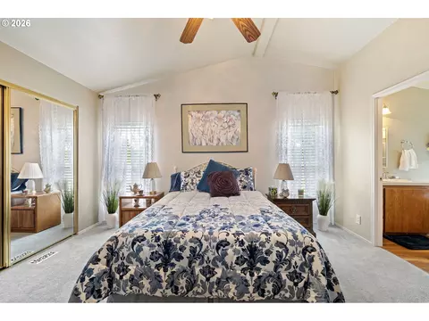 4055 Royal Ave #140, Eugene, OR 97402 photo 11