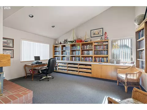 4055 Royal Ave #140, Eugene, OR 97402 photo 32