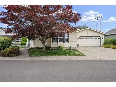 4055 Royal Ave #140, Eugene, OR 97402