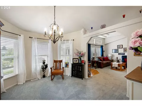 4055 Royal Ave #140, Eugene, OR 97402 photo 8