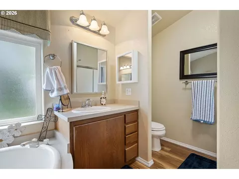 4055 Royal Ave #140, Eugene, OR 97402 photo 14