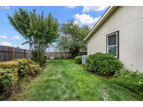 4055 Royal Ave #140, Eugene, OR 97402 photo 24