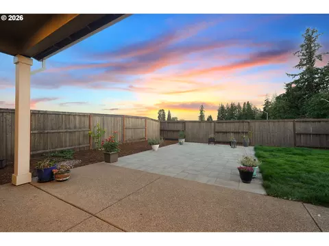Exterior - 2999 S Quartz Dr, Cornelius, OR 97113 photo 6 of 11