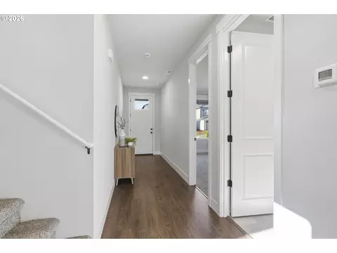 Entry Way - 2999 S Quartz Dr, Cornelius, OR 97113 photo 1 of 2