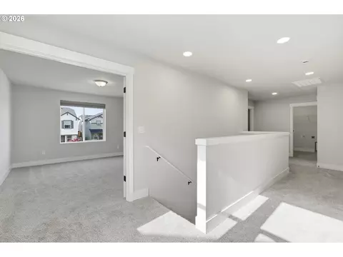 Entry Way - 2999 S Quartz Dr, Cornelius, OR 97113 photo 2 of 2