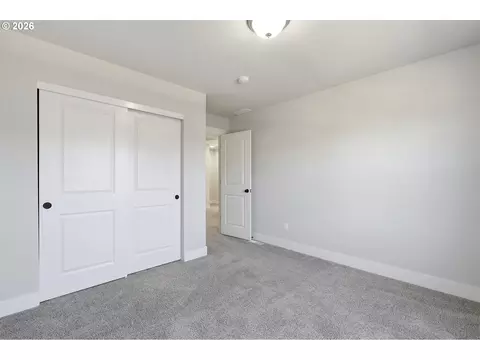 Bedroom - 2999 S Quartz Dr, Cornelius, OR 97113 photo 9 of 9