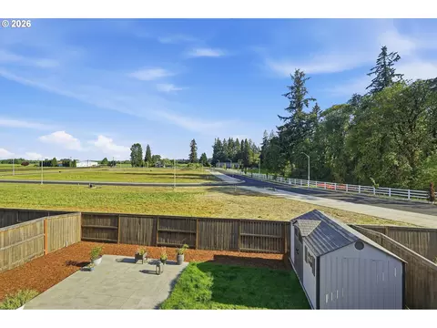 Exterior - 2999 S Quartz Dr, Cornelius, OR 97113 photo 4 of 11
