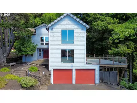 421 Chilkoot Tr, Cannon Beach, OR 97110