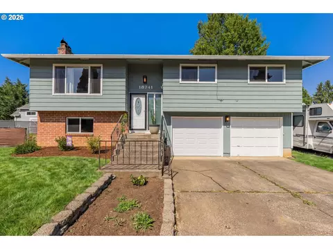18741 Allegheny Dr, Oregon City, OR 97045