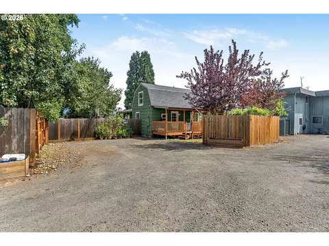 Exterior - 269 S 69th Pl, Springfield, OR 97478 photo 16 of 16
