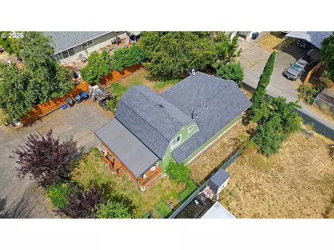 View/Area - 269 S 69th Pl, Springfield, OR 97478 photo 2 of 3