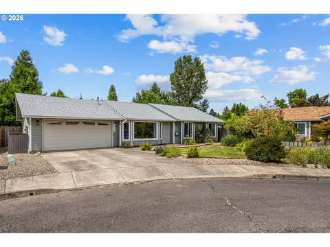 4705 Canyon Ct, Salem, OR 97305