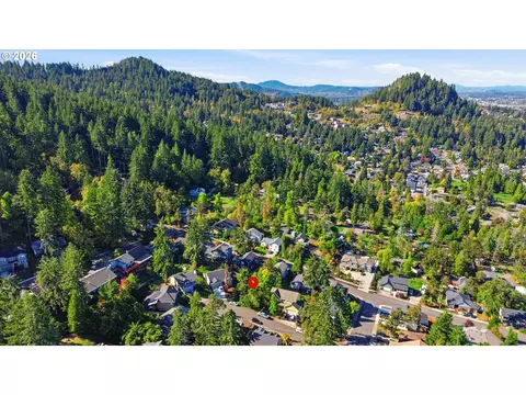 S 72nd Pl, Springfield, OR 97478 photo 10