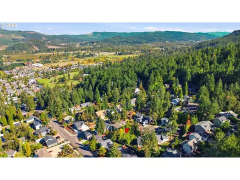 S 72nd Pl, Springfield, OR 97478 photo 8