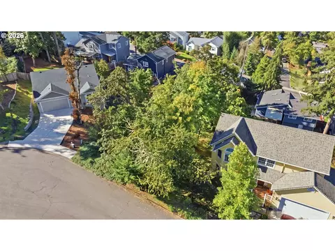 S 72nd Pl, Springfield, OR 97478 photo 2