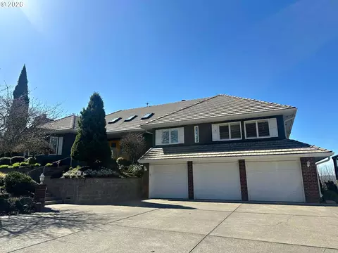 6404 NW Dogwood Dr, Vancouver, WA 98663