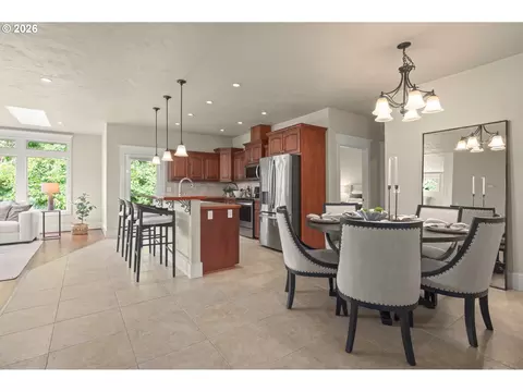 Dining - 1474 Arondo Ct, Eugene, OR 97401 photo 1 of 2