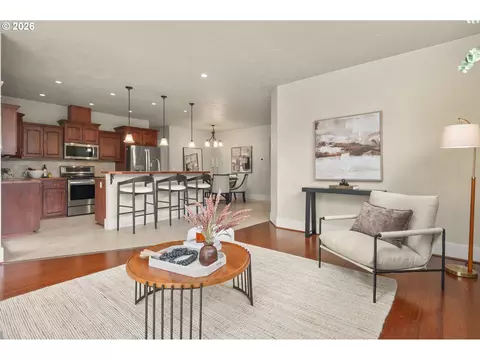 Living - 1474 Arondo Ct, Eugene, OR 97401 photo 4 of 7