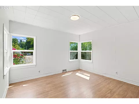 Other - 1147 Park Ave, Eugene, OR 97404 photo 2 of 4