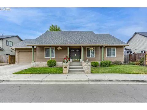 6876 Simeon Dr, Springfield, OR 97478