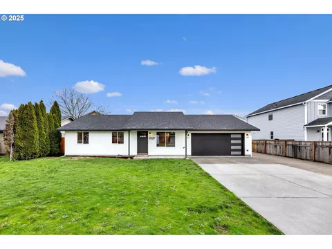 8321 NE 157th Ave, Vancouver, WA 98682