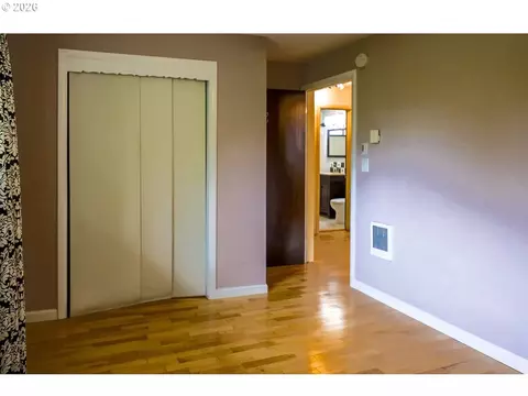Bedroom - 2682 Harris St, Eugene, OR 97405 photo 1 of 9