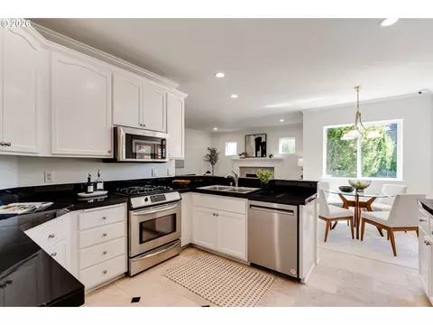 Kitchen - 3473 Riverplace Dr, Eugene, OR 97401 photo 1 of 3